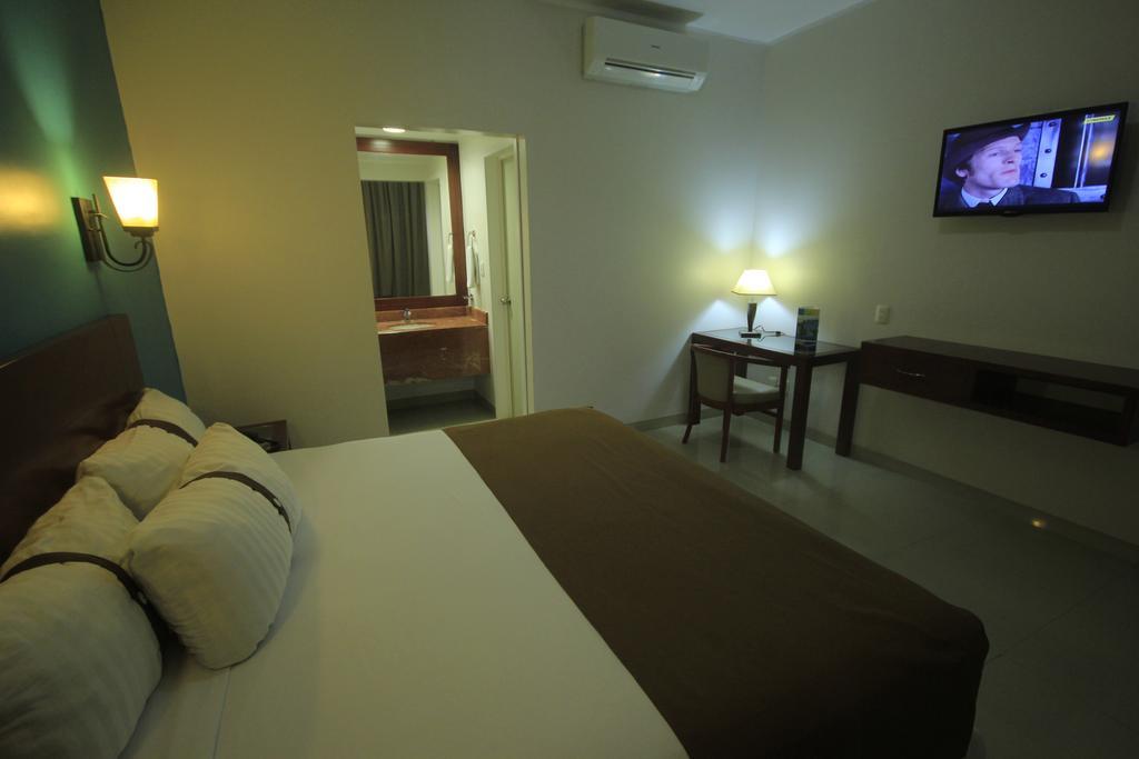 Hotel Casa Blanca تْشيتومال المظهر الخارجي الصورة